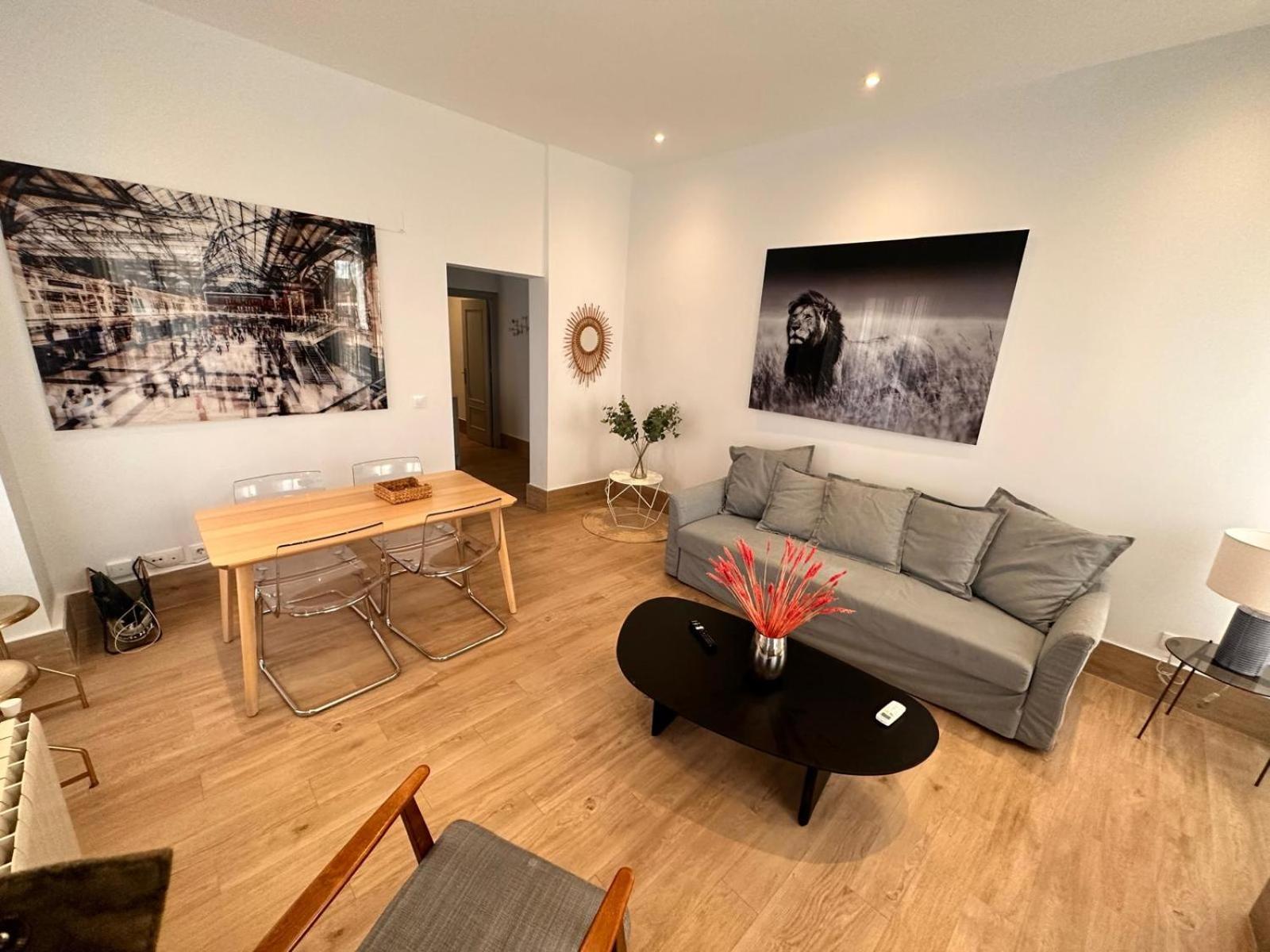 Amazing 3Bd 3Bth With 9 Balconies By Madrid4You Apartments 외부 사진