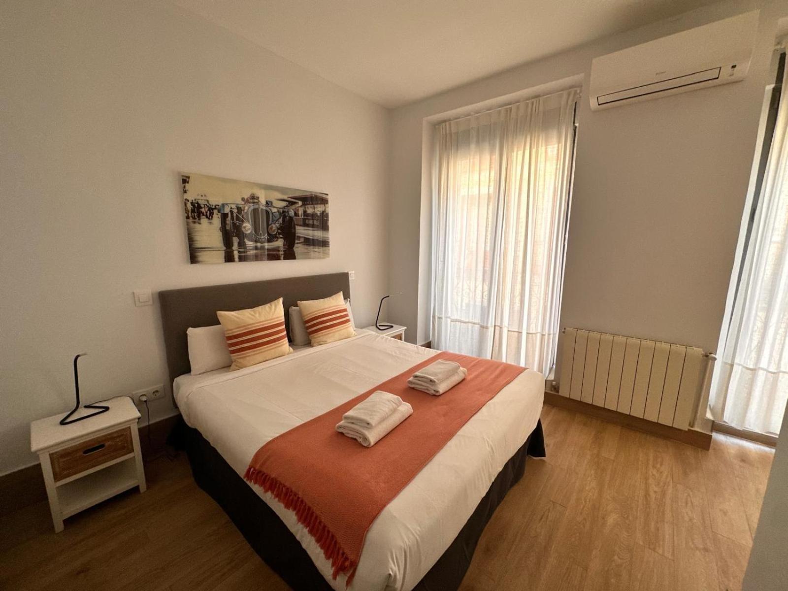 Amazing 3Bd 3Bth With 9 Balconies By Madrid4You Apartments 외부 사진