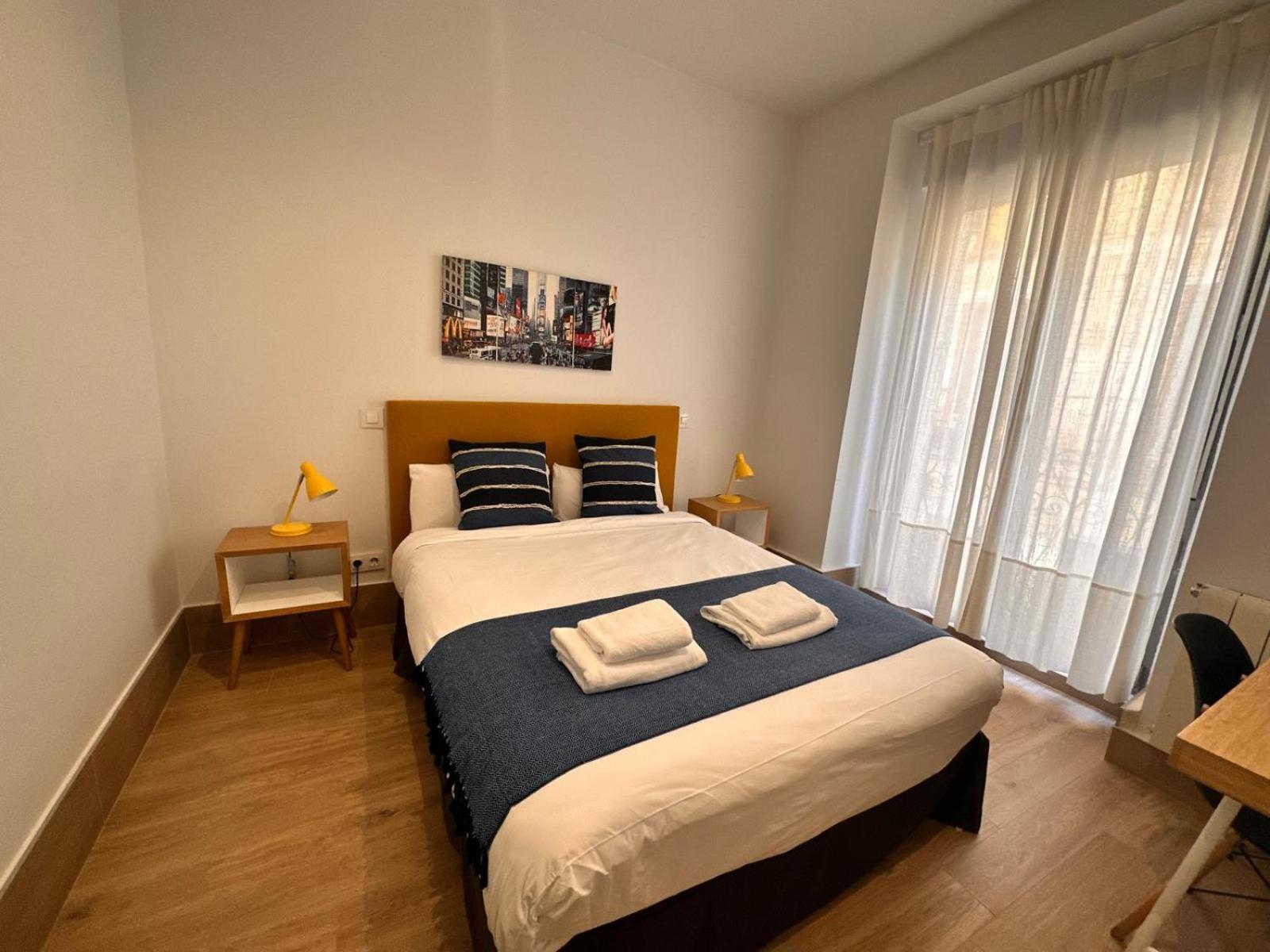Amazing 3Bd 3Bth With 9 Balconies By Madrid4You Apartments 외부 사진